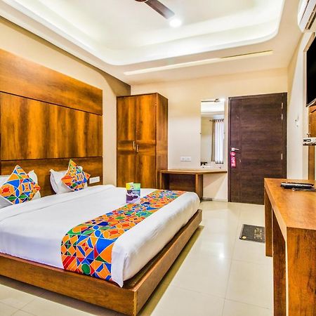 Fabhotel Damanis Ashok Nagar Udajpur Zewnętrze zdjęcie