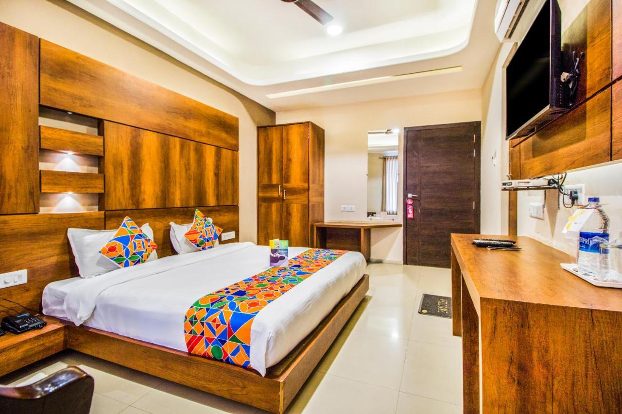 Fabhotel Damanis Ashok Nagar Udajpur Zewnętrze zdjęcie