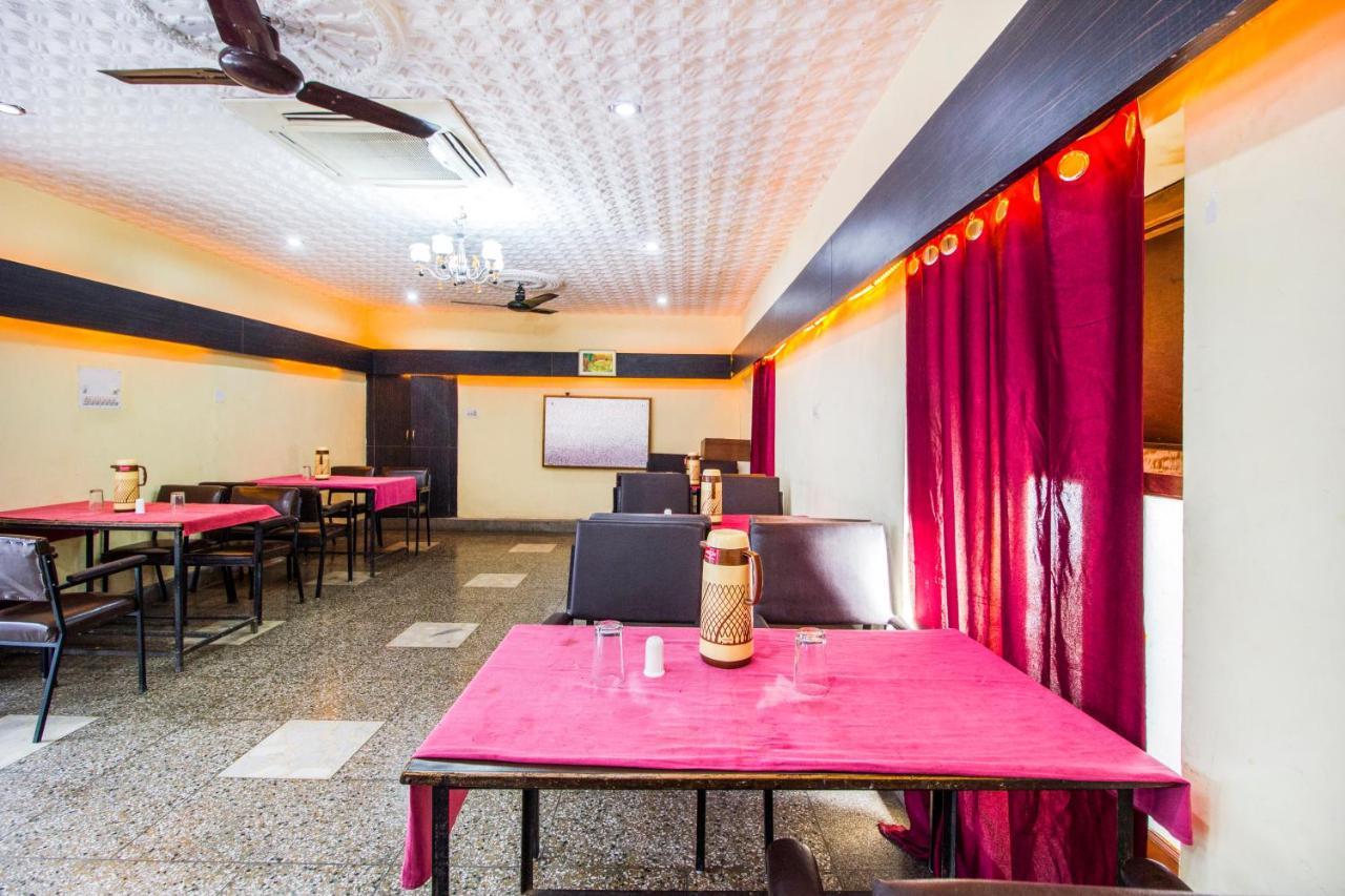 Fabhotel Damanis Ashok Nagar Udajpur Zewnętrze zdjęcie
