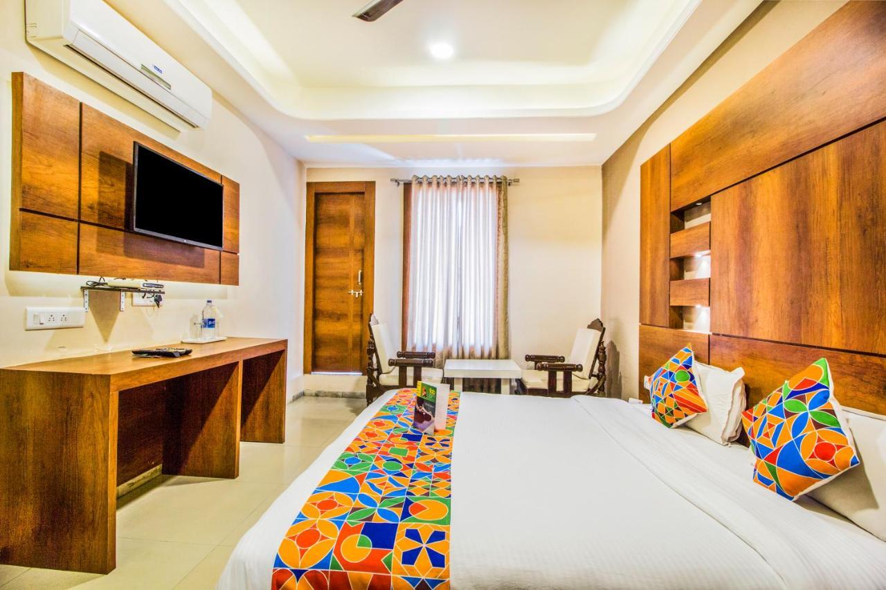 Fabhotel Damanis Ashok Nagar Udajpur Zewnętrze zdjęcie